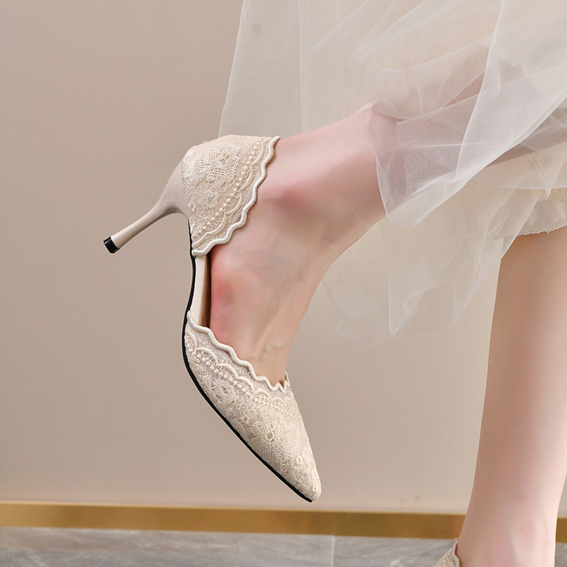 Dantelli Sivri Burunlu Yüksek  - Women'S Shoes And Accessories incelemesi ve fiyatı