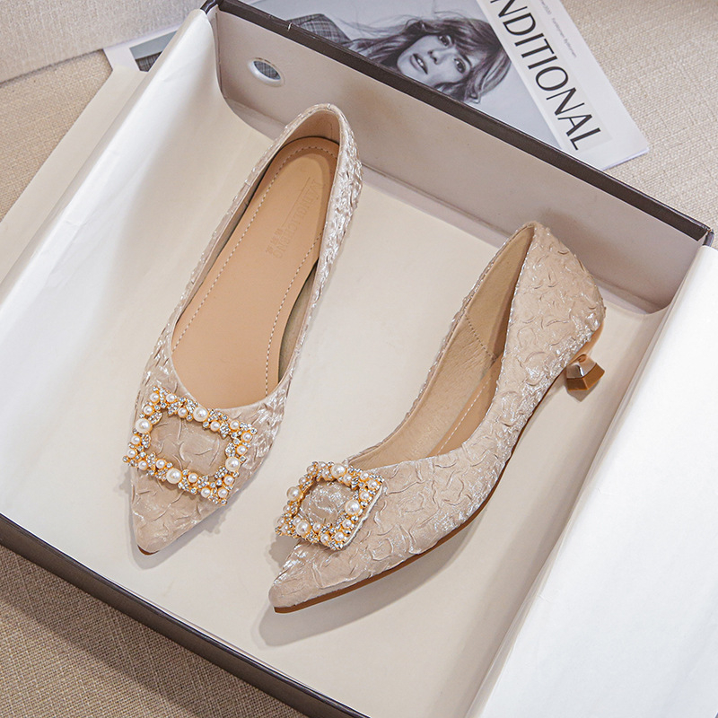 Fildişi Dokulu Saten Sivri Bur - Women'S Shoes And Accessories incelemesi ve fiyatı